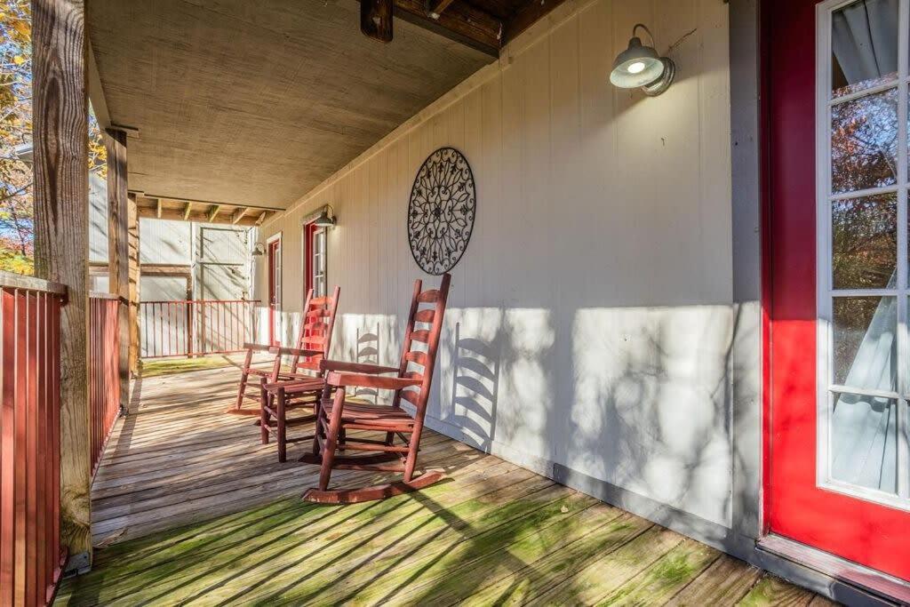 Sasquatch Lodge E Sleeps 13 ガトリンバーグ エクステリア 写真
