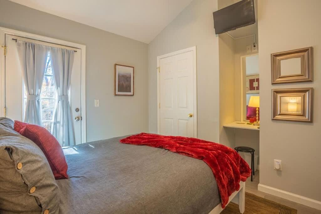 Sasquatch Lodge E Sleeps 13 ガトリンバーグ エクステリア 写真